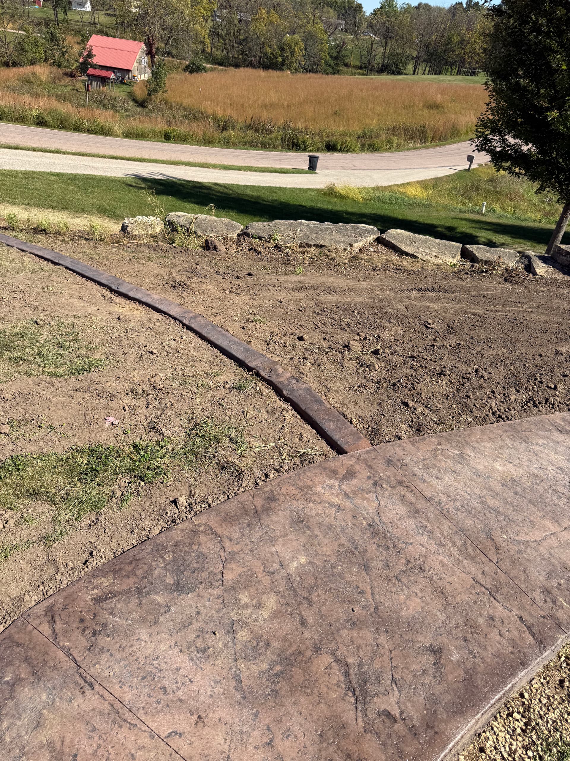 Enhance Curb Appeal with Professional Landscape Edging